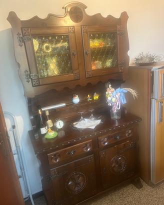 Mobili da cucina in puro legno e in stile montano