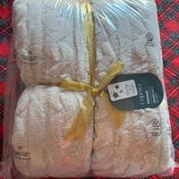 Coperta matrimoniale panna Blanket 250×200 nuova