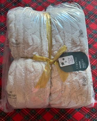 Coperta matrimoniale panna Blanket 250×200 nuova