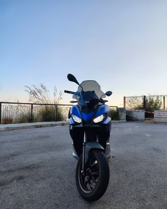 Aprilia SR GT Compact 125