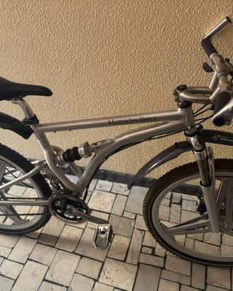 bici Mercedes - Benz