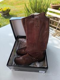 stivali donna in pelle marrone 