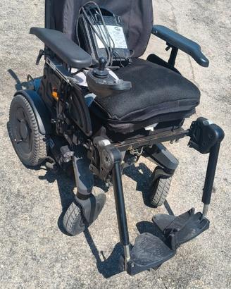 Invacare Aviva RX40 carrozzina elettrica con sedut