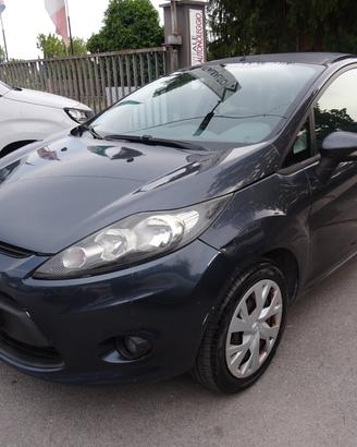 Ford Fiesta 1.2 82 CV 5 porte Titanium