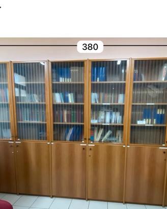 Libreria con vetrina