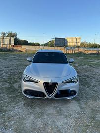 Alfa Romeo Stelvio 2.2 Turbodiesel 210 CV AT8 Q4 T