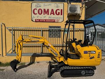 MINIESCAVATORE KOMATSU PC 15 R8