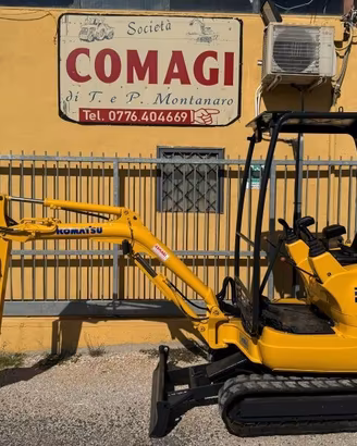 MINIESCAVATORE KOMATSU PC 15 R8