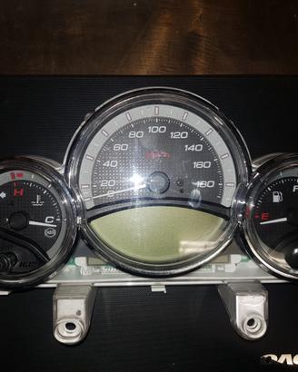 Quadro strumenti yamaha t-max 500 in miglia