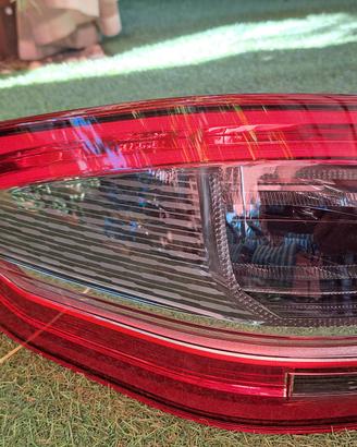 fanali posteriori Ford S-max 