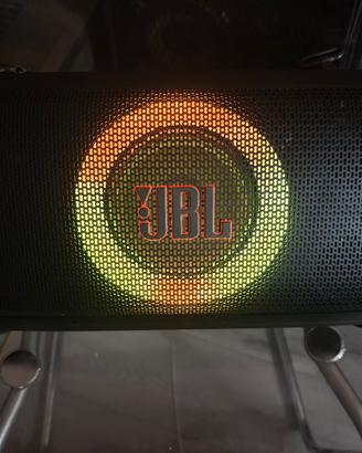 cassa jbl party box on the go