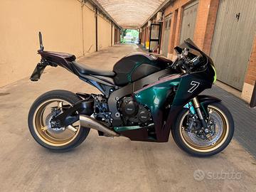CBR 1000 RR Fireblade HRC -Leggete-