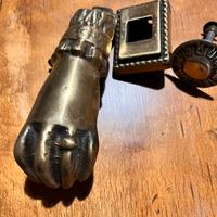 Battiporta mano in ottone