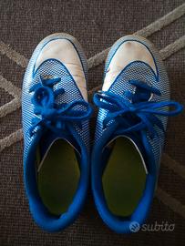 Scarpe da calcio per bambini della Nike, Nr. 35