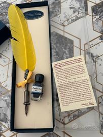 Penna d’oca vintage con inchiostro