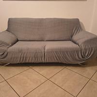 divano 3 posti da usare con copridivano