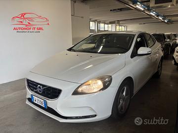 Volvo V40 D2 1.6 Summum -OK NEOPATENTATI -