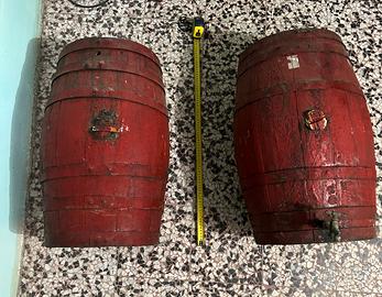 Coppia di Botti Antiche in legno rosse - Arredamen