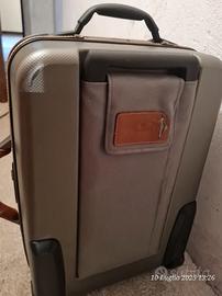 Valigia trolley piccola rigida