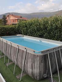 Piscina con filtro a sabbia 