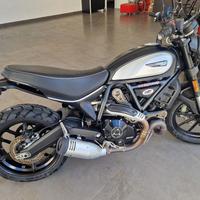 Ducati scrambler 800 icon dark