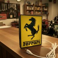 Lampada da tavolo logo Ferrari - stampa 3D