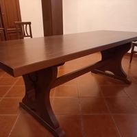 Tavolo tavernetta il legno massello
