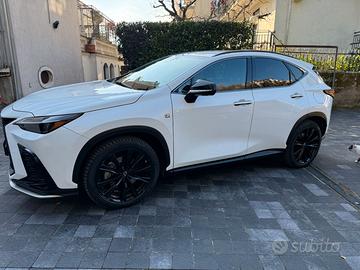 Lexus NX 450h+ NX Plug-in 4WD F-Sport