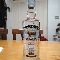 Bottiglia da 0.5 L. di Vodka Zubrowka Biala nuova!