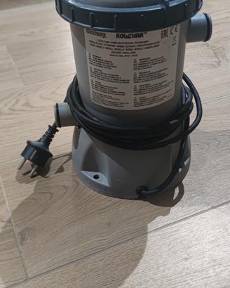 pompa filtro per piscina esterna Bestway 