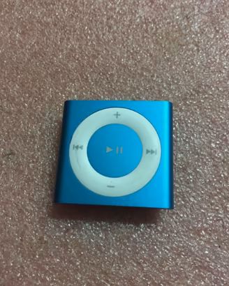 3517NN-Apple iPod Shuffle 4