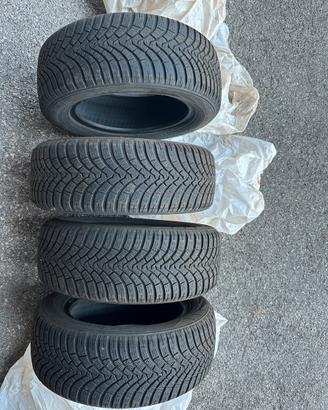 Pneumatici invernali 195/60 R15 88T