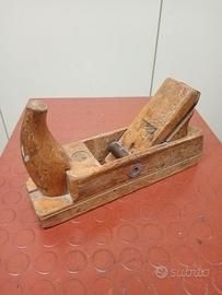 Pialla manuale antica