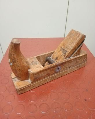 Pialla manuale antica
