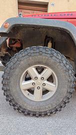 Pneumatici 245/75 r16