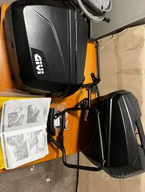 Borse + Telaietti borse Givi Ducati Scrambler