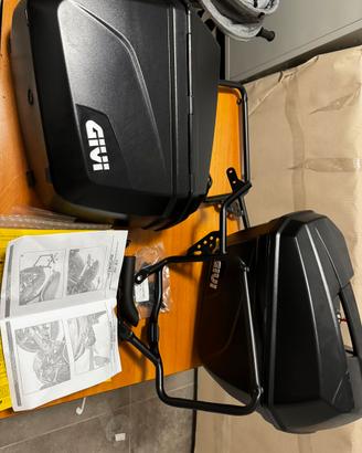 Borse + Telaietti borse Givi Ducati Scrambler