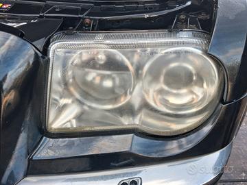 FARO SINISTRO ALLO XENON PER CHRYSLER 300 C Berlin