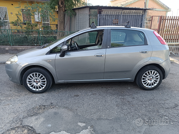 Auto fiat grande punto benzina