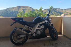 Suzuki sv650