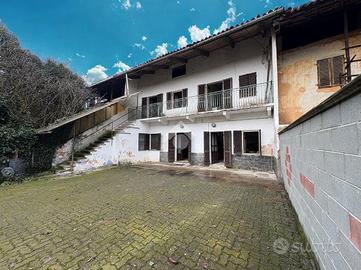 CASA SEMINDIPENDENTE A STRAMBINO