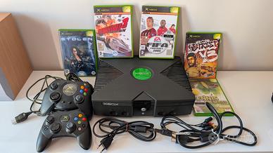 Xbox Classic + 5 giochi + 2 controller