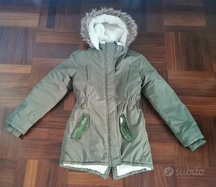 Parka color verde scuro imbottito  8-10 anni