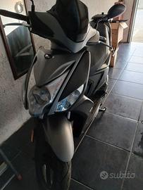 Scooter kymco