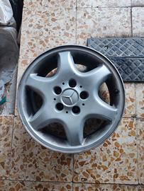 Cerchi Mercedes c220