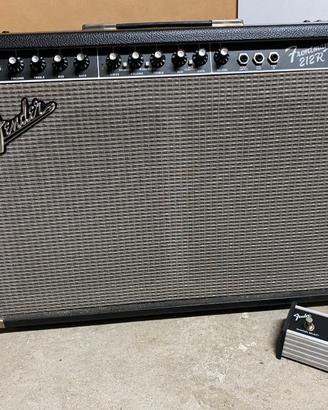 Amplificatore chitarra Fender Frontaman 212 R