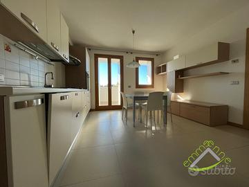 TRE LOCALI CON GARAGE E POSTO AUTO