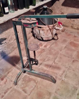 Tappatrice manuale mondial 