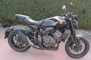Honda CB 1000 R Black edition