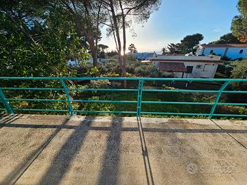 Elegante villa con vista sul golfo